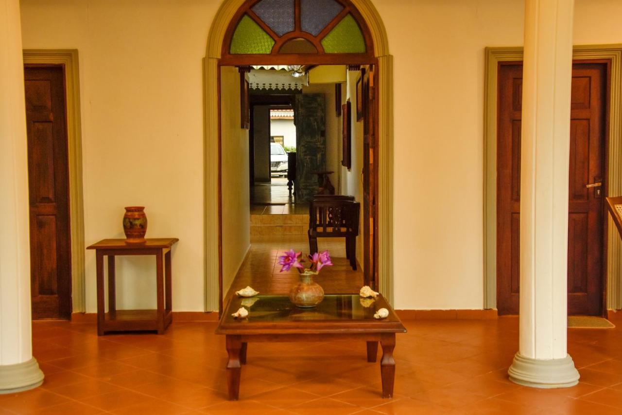 Oriental Rest Hotel Хикадува Екстериор снимка