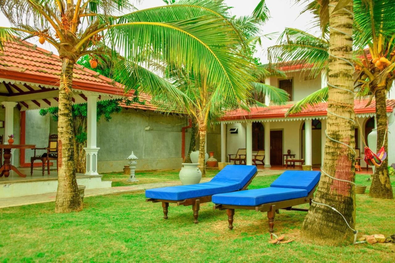 Oriental Rest Hotel Хикадува Екстериор снимка
